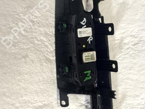 Right front window switch KIA SPORTAGE IV (QL, QLE) 1.6 GDI | BP31701600I26
