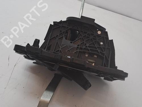 Used Gear lever LEXUS IS III (_E3_) 300h (AVE30_, AVE30R) (223 hp) 23943853