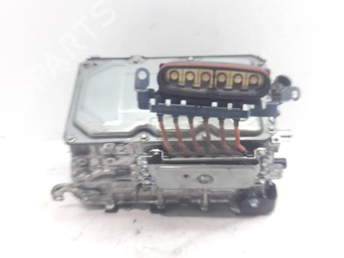 Inversor/Conversor Inversor/Conversor TOYOTA COROLLA Estate (_E21_) 1.8 Hybrid (ZWE211W) (122 hp) 33766270 33766270