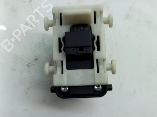 Right front window switch MERCEDES-BENZ C-CLASS (W203) C 200 Kompressor (203.045) | BP31262228I26