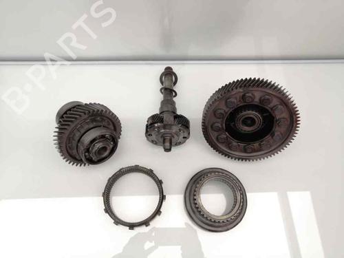 Used Front differential TOYOTA PRIUS Liftback (_W2_) 1.5 Hybrid (NHW20_, NHW20R) (112 hp) 23404906