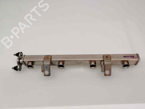 Used Injection rail CITROËN 2 CV 4 (16 hp) 31061139