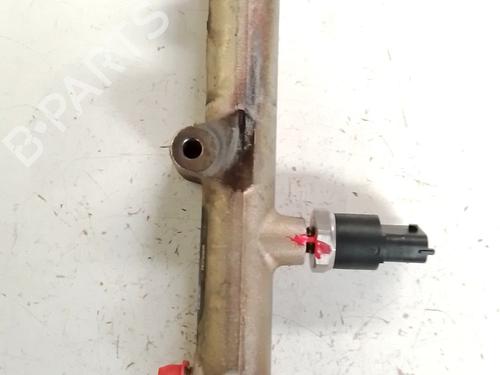 Used Injection rail Injection rail CHRYSLER VOYAGER IV (RG, RS) 2.8 CRD (150 hp) 36109179 36109179