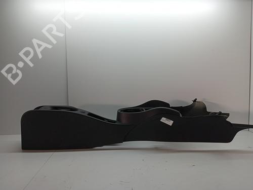 Used Armrest / Center console SEAT LEON (1P1) 1.6 TDI (90 hp) 23339220