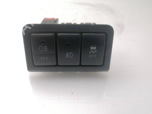 Used Switch SUZUKI JIMNY Closed Off-Road Vehicle (SN) 1.3 16V 4WD (SN413) (82 hp) 23940159