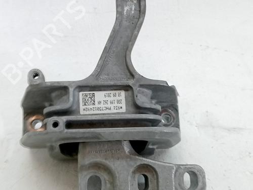 Getriebehalter für Getriebehalter SEAT ARONA (KJ7, KJP) 1.0 TSI (116 hp) 34238416 34238416