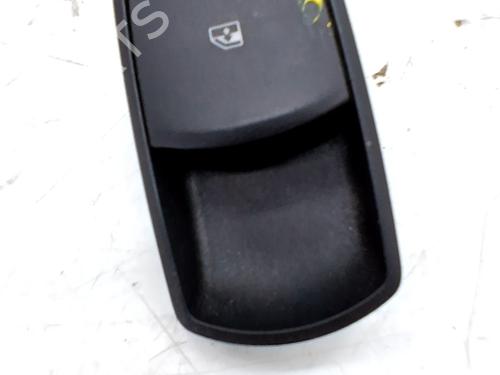 right-front-window-switch-opel-corsa-e-x15-2014-34265067 main image