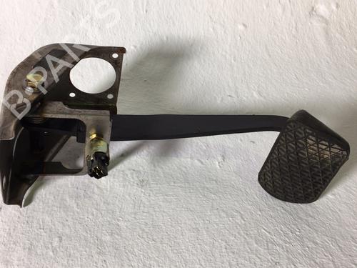 Used Break pedal Break pedal SSANGYONG REXTON / REXTON II (GAB_) 2.7 Xdi (165 hp) 40119630 40119630