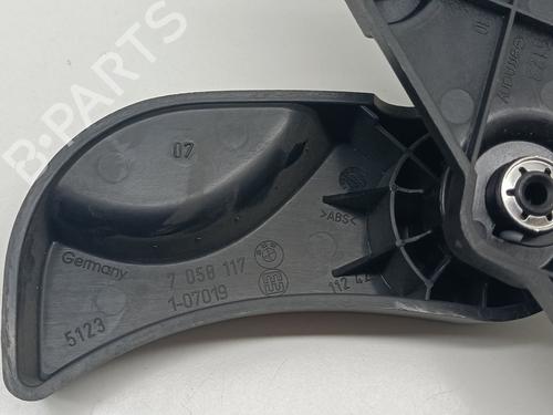 Hood lock BMW 3 (E90) 320 d | BP25987168C133
