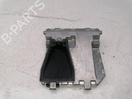 Kamera MERCEDES-BENZ A-CLASS (W176) A 250 (176.044) (211 hp) 25483098