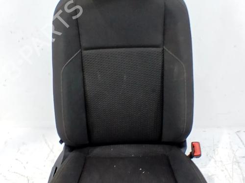 Sæde højre fortil Sæde højre fortil VW POLO VI (AW1, BZ1, AE1) 1.0 TSI (95 hp) 35779075 35779075