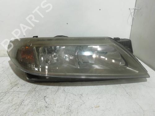 Used Right headlight RENAULT LAGUNA II (BG0/1_) 2.2 dCi (BG0F) (150 hp) 25465073