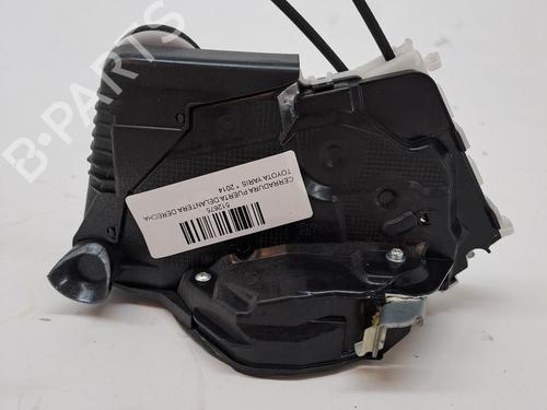 Front right lock TOYOTA YARIS (_P13_) 1.5 Hybrid (NHP130_, NHP130) | BP23366463C97 