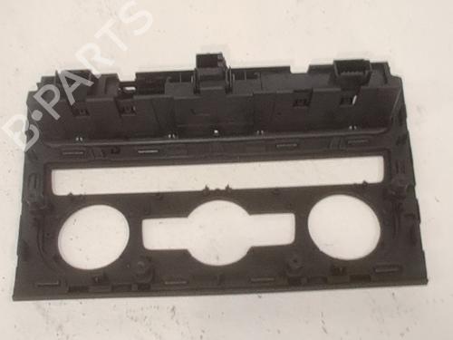 Warning switch SEAT ATECA (KH7, KHP) 2.0 TDI | BP37592089I22 - Image 3