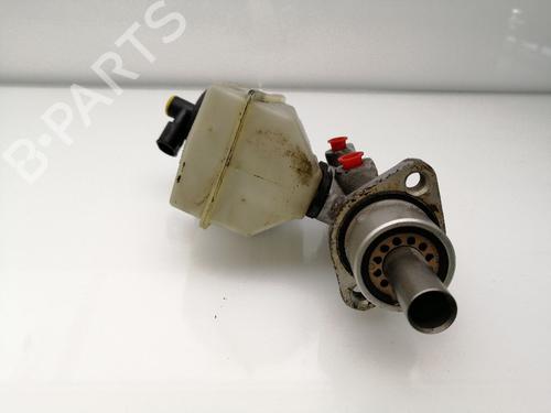 Brake master cylinder RENAULT MEGANE I Classic (LA0/1_) 2.0 i (LA07, LA0G) | BP23382033M77  - Image 5