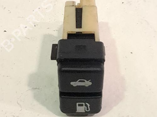 Used Switch Switch LEXUS IS II (_E2_) 220d (ALE20) (177 hp) 35968321 35968321