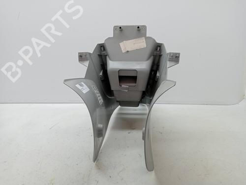 Used Armrest / Center console SEAT Mii (KF1, KE1) 1.0 (75 hp) 23349552