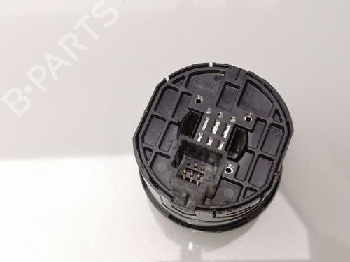 Switch NISSAN X-TRAIL II (T31) 2.0 dCi 4x4 | BP23419794I30 