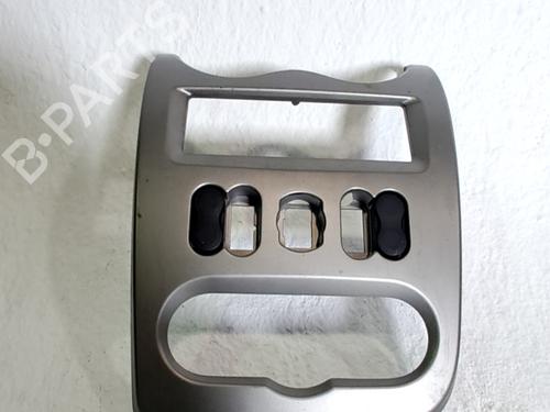 other-dacia-sandero-2008-32359654 main image