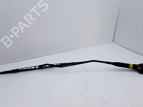 Used Front windshield wiper arm Front windshield wiper arm 39401595 39401595