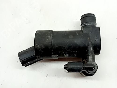 Used Washer pump VOLVO C30 (533) 1.6 D (109 hp) 31124930