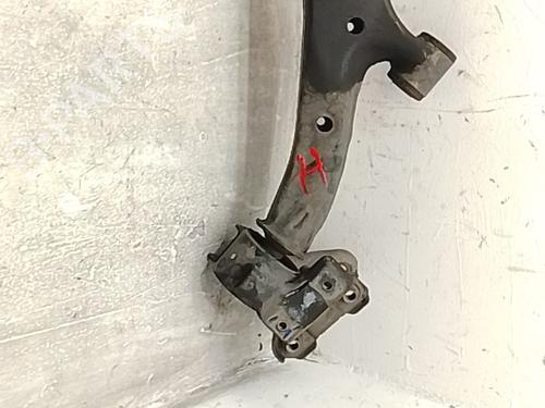 Used Left front suspension arm Left front suspension arm 37160002 37160002