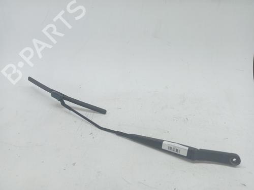 Used Front windshield wiper arm SEAT IBIZA IV (6J5, 6P1) 1.6 TDI (90 hp) 24736089