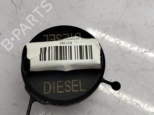 Tanklokket PEUGEOT 208 Hatchback Van (CR_) 1.2 VTI 82 / PureTech 82 (CRHMZ6, CRHMRP) (82 hp) 31991419