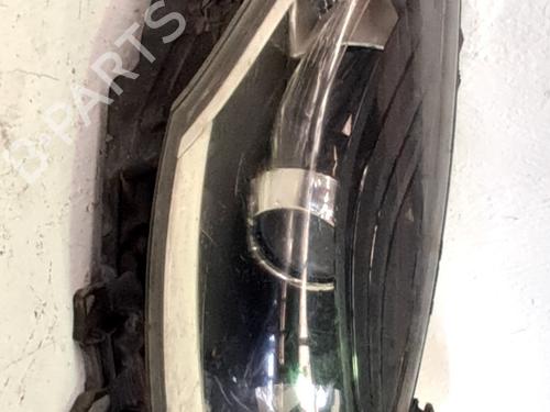 Used Right headlight Right headlight RENAULT MEGANE III Hatchback (BZ0/1_, B3_) 1.5 dCi (BZ1G, BZ1W, BZ0R) (95 hp) 33768033 33768033