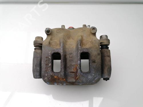 Venstre bremsekaliber foran MITSUBISHI PAJERO IV (V8_W, V9_W) 3.2 DI-D 4WD (V98W, V88W) (190 hp) 23420576