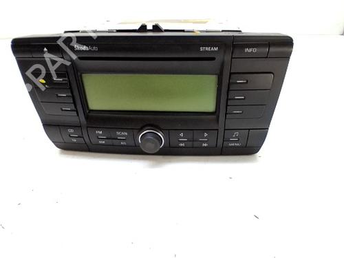 Used Radio SKODA OCTAVIA II (1Z3) 1.9 TDI (105 hp) 30050253
