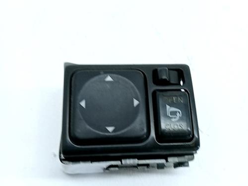 Used Mirror switch NISSAN X-TRAIL I (T30) 2.2 dCi (136 hp) 30337317