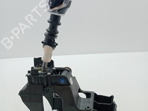 Used Gear lever PEUGEOT 2008 I (CU_) 1.2 THP 130 / PureTech 130 (130 hp) 23345296