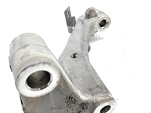 Used Engine mount Engine mount PEUGEOT 5008 II (MC_, MJ_, MR_, M4_) 1.5 BlueHDi 130 (MCYHZJ, MCYHZR, MCYHZX) (131 hp) 31124844 31124844