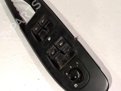 Left front window switch VW PASSAT B6 (3C2) 2.0 TDI 16V | BP36015854I27 - Image 3