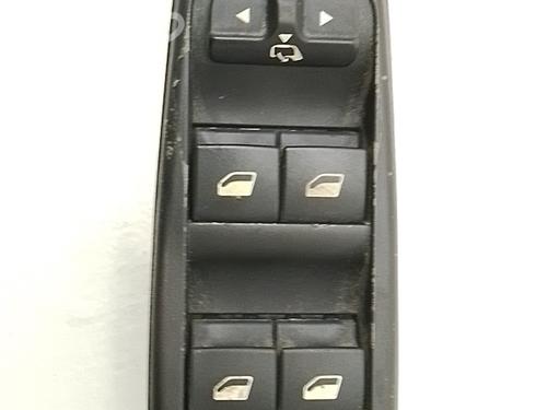 Used Left front window switch Left front window switch 39555398 39555398