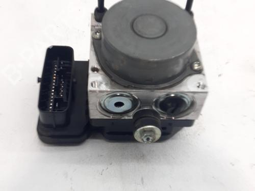 Used ABS pump ABS pump TOYOTA COROLLA Estate (_E21_) 1.8 Hybrid (ZWE211W) (122 hp) 33761835 33761835