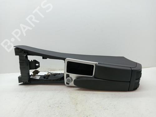 Armrest / Center console MERCEDES-BENZ C-CLASS (W204) C 320 CDI (204.022) | BP23357058I20 