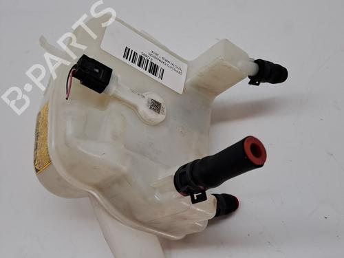 Expansion tank TOYOTA YARIS (_P13_) 1.5 Hybrid (NHP130_, NHP130) | BP23366465C120 