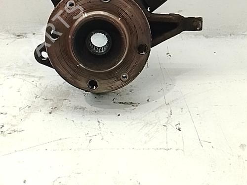 Used Left front steering knuckle Left front steering knuckle PEUGEOT 206+ (2L_, 2M_) 1.4 HDi eco 70 (68 hp) 36406940 36406940
