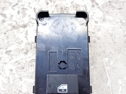 right-rear-window-switch-hyundai-tucson-nx4e-nx4a-2020-38749043 main image