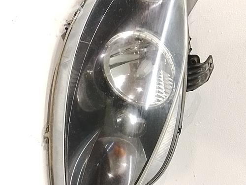 Faro derecho Faro derecho 39136629 39136629