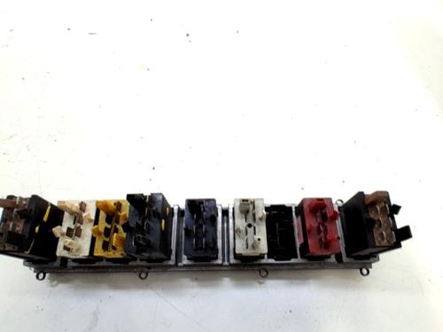 Advarselskontakt AUDI A8 D2 (4D2, 4D8) 2.5 TDI (180 hp) 30743175