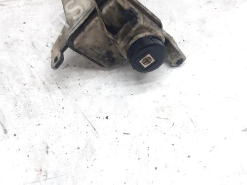 Used Power steering reservoir Power steering reservoir 36666572 36666572