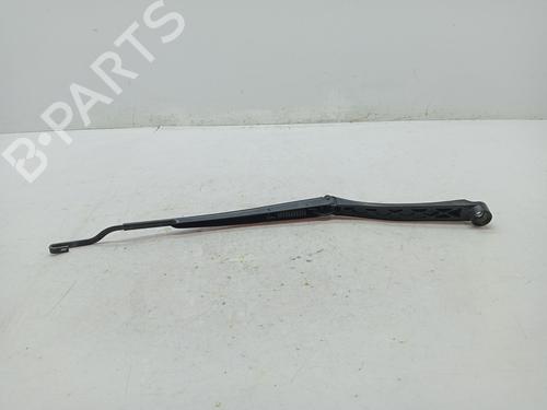 Front windshield wiper arm TOYOTA RAV 4 III (_A3_) 2.2 D 4WD (ALA30_, ALA30R) | BP23356799C143 