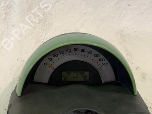 Used Instrument cluster Instrument cluster SMART CITY-COUPE (450) 0.6 (S1CLB1, 450.331, 450.336) (45 hp) 33767448 33767448