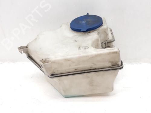 Used Windscreen washer tank Windscreen washer tank MERCEDES-BENZ B-CLASS Sports Tourer (W245) B 180 CDI (245.207) (109 hp) 33764251 33764251