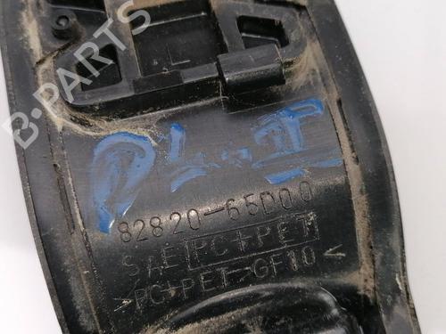 Used Front right exterior door handle SUZUKI GRAND VITARA I (FT, HT) 2.0 HDI 110 16V 4x4 (SQ420D, TD83V, JA420WD) (109 hp) 23454220