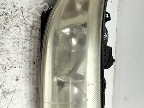 Used Right headlight Right headlight RENAULT LAGUNA II (BG0/1_) 1.9 dCi (BG0R, BG0E) (100 hp) 39767143 39767143