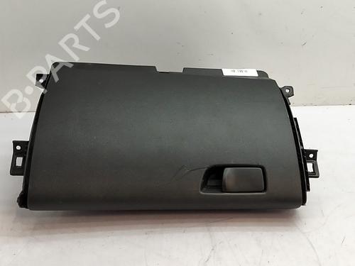 Used Glove box Glove box 38418583 38418583